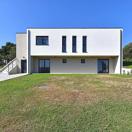 Semesterbostad Mit Privatpool Fuer 6 Personen Ca 200 Qm In Vintijan, Istrien Istrische Riviera *